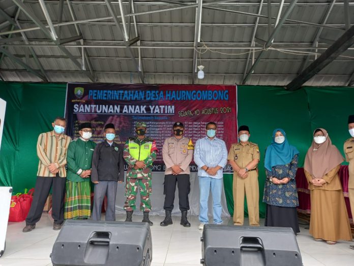 Bertepatan 1 Muharam 1443 H, Pemdes Haurngombong Suemdang Berbagi Santunan Anak Yatim Dan Piatu