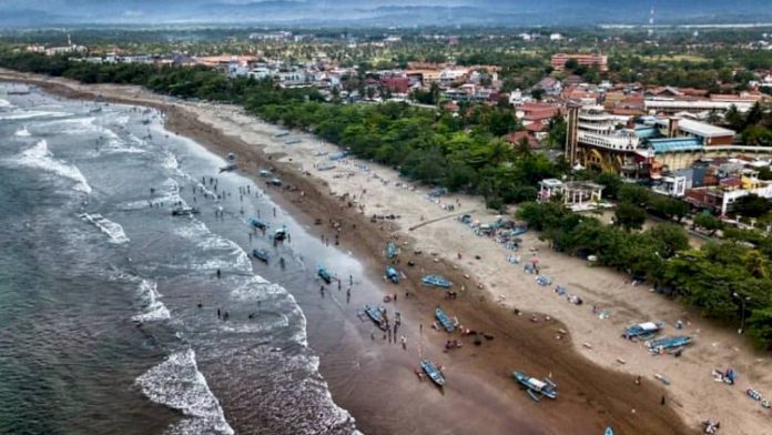 image_750x_6134acd6532df Pantai Pangandaran merupakan sebuah objek wisata andalan kabupaten Pangandaran yang terletak disebelah tenggara Jawa Barat (istimewa)