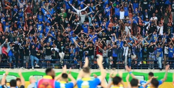 Mengejutkan! PT PBB Bentuk Wadah Suporter Resmi Persib Bernama FANSIB Community, Bobotoh Tak Dianggap?