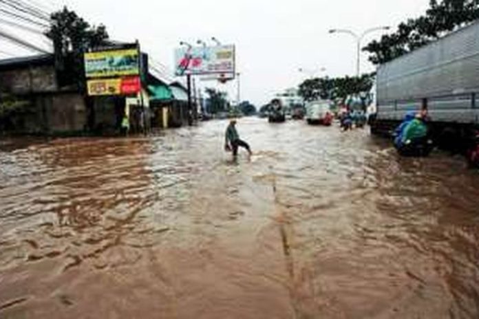 Mulai Musim Hujan, Pemkot Bandung Minta Tiap Kecamatan Cegah Banjir