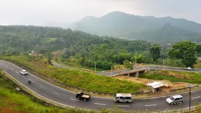 DPRD Cianjur mendukung penuh dan siap membantu terwujudnya pemekaran wilayah selatan Cianjur menjadi Kabupaten Cianjur Selatan.