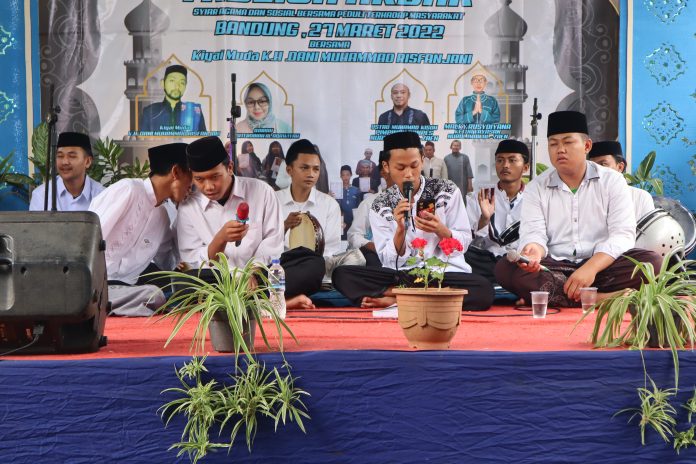 Suasana Milad Ponpes Nurul Iman Al Zaen. Foto : Riandy Hidayat