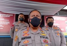 Kapolda Jabar Perintahkan Pengendara Moge Penabrak Bocah di Pangandaran Diproses Hukum Kapolda Jabar Perintahkan Pengendara Harley Davidson Penabrak Bocah Kembar di Pangandaran Diproses Hukum. (Polda Jabar)