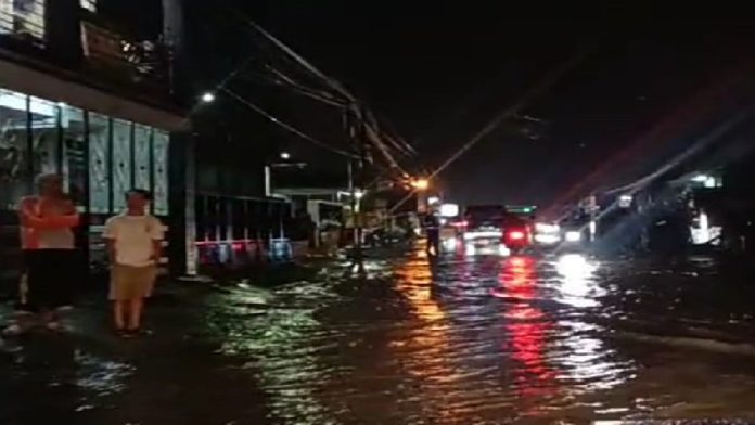 Banjir Bandang Kepung Garut, Ini 8 Kecamatan yang Terdampak