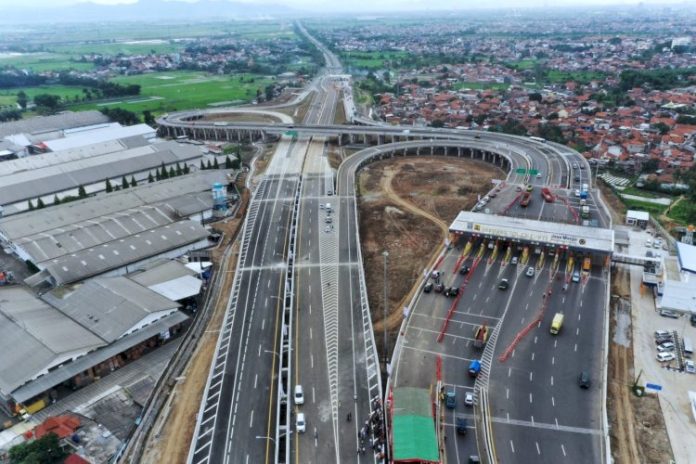 Operasional Tol Cisumdawu Seksi 1 hingga 4 Diusahakan Desember 2022