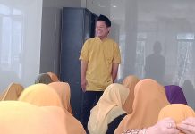 Peringati Hari Ibu, Imam Syafei Buka Sekolah Ibu