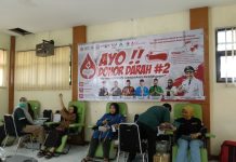 Dalam Membantu Sosial Kemanusiaan Karang Taruna Kecamatan Cileunyi Adakan Aksi Sosial Donor Darah.