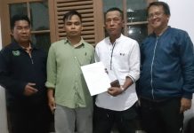Ahmad Jaeni Samsudin Terpilih Sebagai Ketua RT.04 Baru Wilayah RW.13 Cikalang Desa Cileunyi Kulon Kecamatan Cileunyi Kabupaten Bandung.