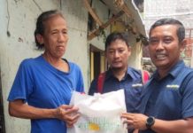 Bantu Ketahanan Pangan Masyarakat Komunitas Muda BeRGerak Bagikan Santunan Kepada Anak Yatim,Disabilitas Dan Lansia.