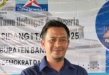 Faisal Radi Sukmana Ketua Komisi B DPRD Kabupaten Bandung Komisi B Temui Konstituennya di Rancaekek.