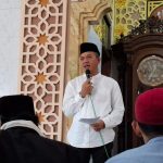 Bupati Bandung Dadang Supriatna Gelar Jumling di Cileunyi Kulon Dan Bagikan Santunan Juga Tegaskan Pendidikan Agama Serta Akademik.
