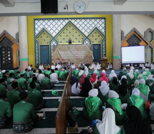 Bupati Bandung Titip Pesan Jaga Niat 582 Jamaah Siap Menuju Tanah Suci.