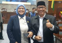 KETUA FRAKSI DEMOKRAT H.ASEP IKHSAN : SOLID DUKUNG PROGRAM KANG DS,KOMITMEN BANGUN KABUPATEN BANDUNG LEBIH BEDAS MENUJU INDONESIA EMAS 2045 MENDATANG.